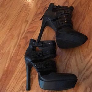 BCBGeneration black leather heels. Size 10B